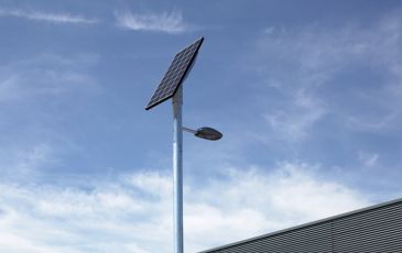 Havoc Onderscheid formaat Doorbraak LED-OVL op zonne-energie | Straatbeeld