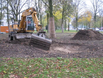 Diepinfiltratie met IT-riool en groenberging tussen de bomen bij de Zutphenseweg