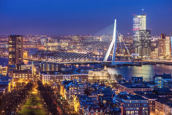 Rotterdam richt de straat van de toekomst in
