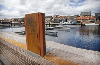 Primeur voor Spakenburg met opdrijvende waterkering