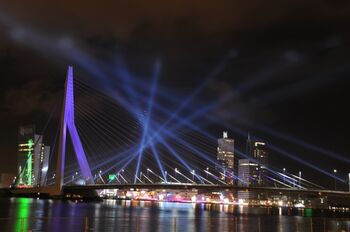 Zo wordt de Erasmusbrug energiezuinig