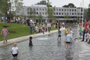 Water op Raadhuisplein Emmen geeft gemeente enorme boost