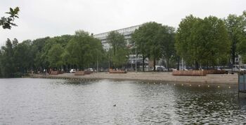 Straatmeubilair opgeleverd voor inrichting Zuidwestoever Sloterplas