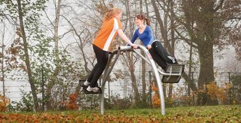 Outdoor fitnesspark in Groningse wijk Paddepoel