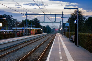 Nieuwe combimast voor stations