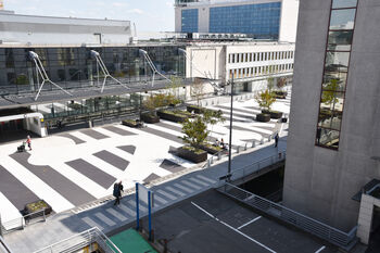 Entree Brussels Airport getransformeerd tot groene foyer