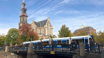 Bruggen Oranje Loper Amsterdam in het nieuw