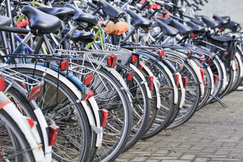 Dordrecht plaatst fietsvlonders in binnenstad