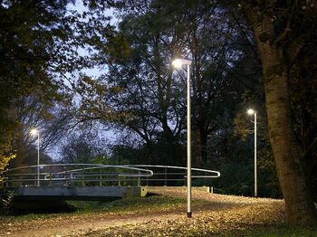 Slimme verlichting langs fietspad Zwijndrecht