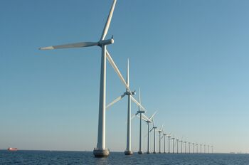 Waddeneilanden faliekant tegen windturbinepark boven Ameland