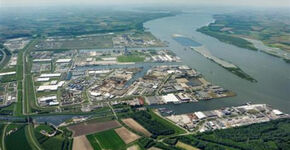 Intelligente straatverlichting op haven- en industrieterrein Moerdijk