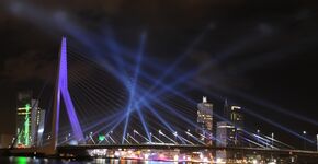 Zo wordt de Erasmusbrug energiezuinig