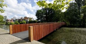 Nicolaasbrug verbindt oud met nieuw Zoetermeer