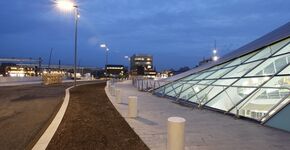 Binnen- en buitenkant van Station Arnhem vormen iconisch geheel