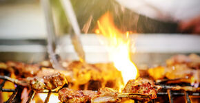 Straks barbecueën met bermgras