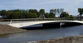 Bijzondere fietsbrug Heerhugowaard 