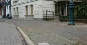 Bergbezinkbassin langs monumentale Maliebaan Utrecht