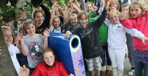 Kinderen ontwerpen eigen afvalbak